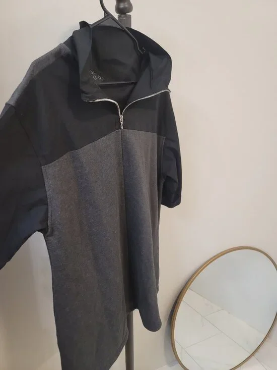 NY 77 Design Off Shoulder Black Metallic Silver Knit Top Size 4 / XL - Picture 4 of 7